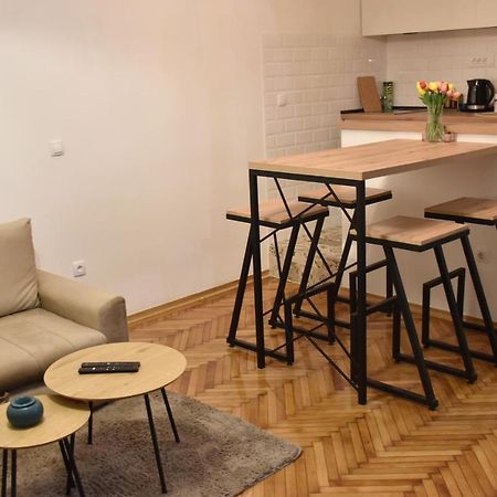 Sleepover - Galleria Novi Sad Luaran gambar