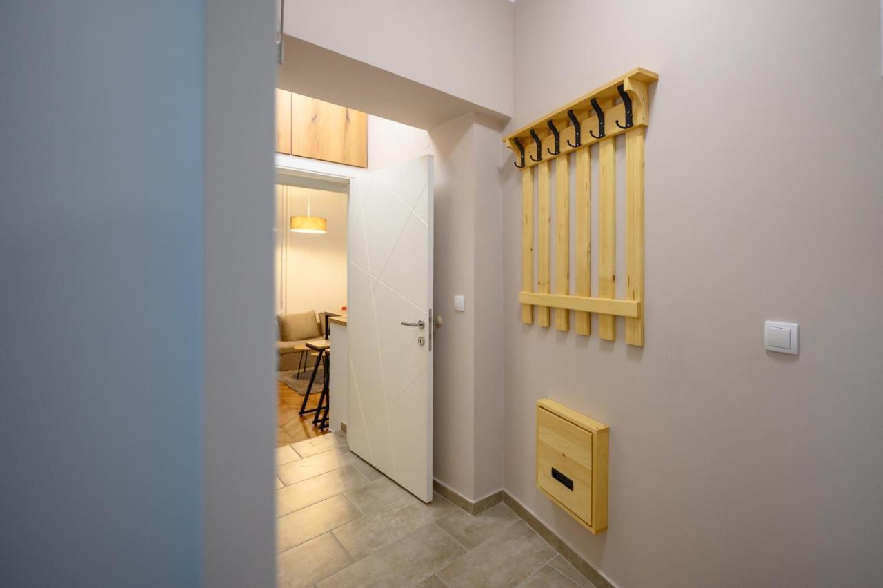 Sleepover - Galleria Novi Sad Luaran gambar