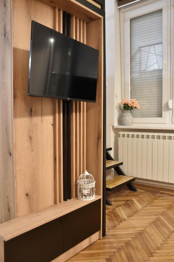 Sleepover - Galleria Novi Sad Luaran gambar